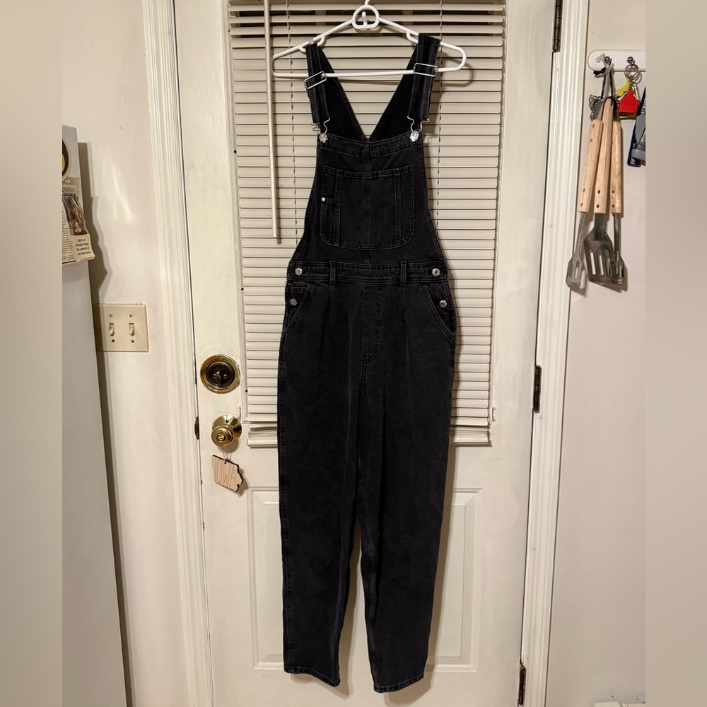 BLACK H&M OVERALLS - Picture 2 of 4